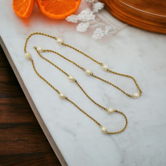 Gold Tone Faux Pearl Classic Timeless 29'' Opera Length Necklace-Rope Chain - Picture 4 of 7